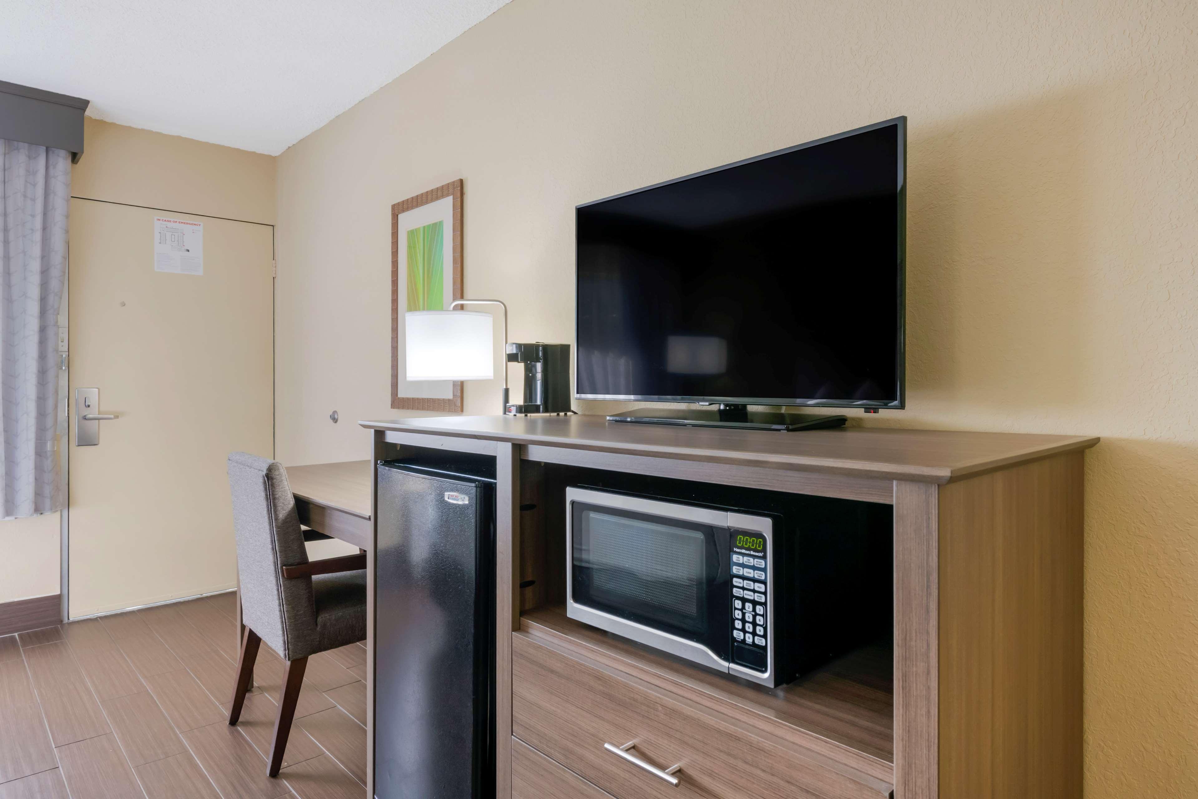 Best Western Downtown Стюарт Екстер'єр фото