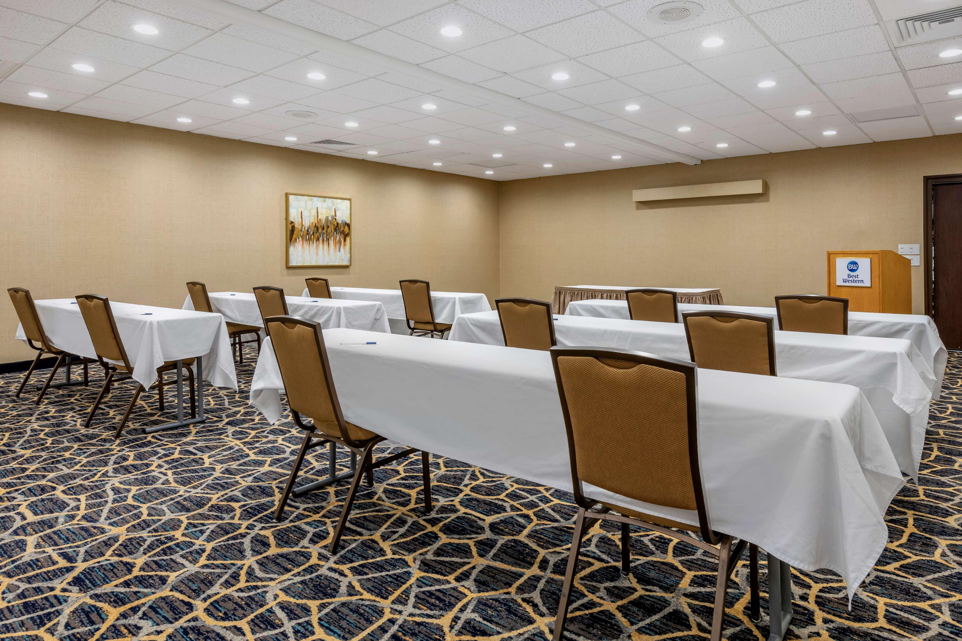 Best Western Downtown Стюарт Екстер'єр фото